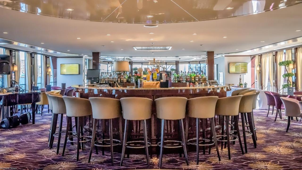 Select Ms Charles Dickens Neuss Hotel ภายนอก รูปภาพ